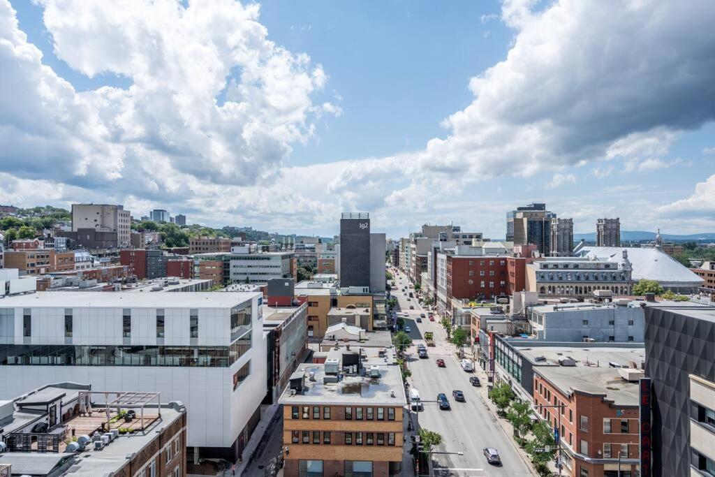 Initial / Cinéma +Parking / Centre-ville de Québec Esterno foto